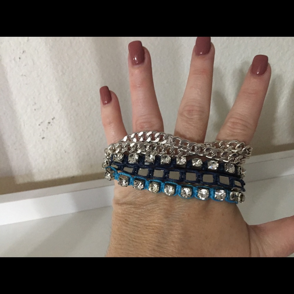 Bangle set. - Picture 2 of 3